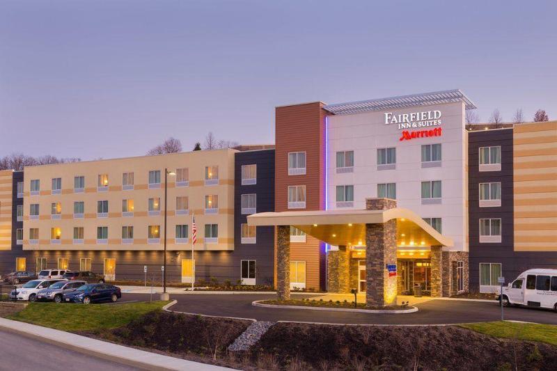 Towneplace Suites By Marriott Pittsburgh Airport/Robinson Township Exterior foto